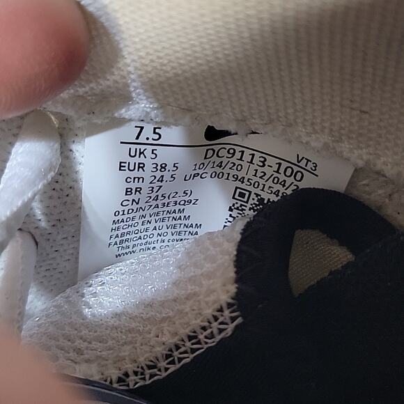 Nike Air VaporMax EVO White, Navy Blue, Grey Sneakers , Women's 7.5 - Picture 12 of 13